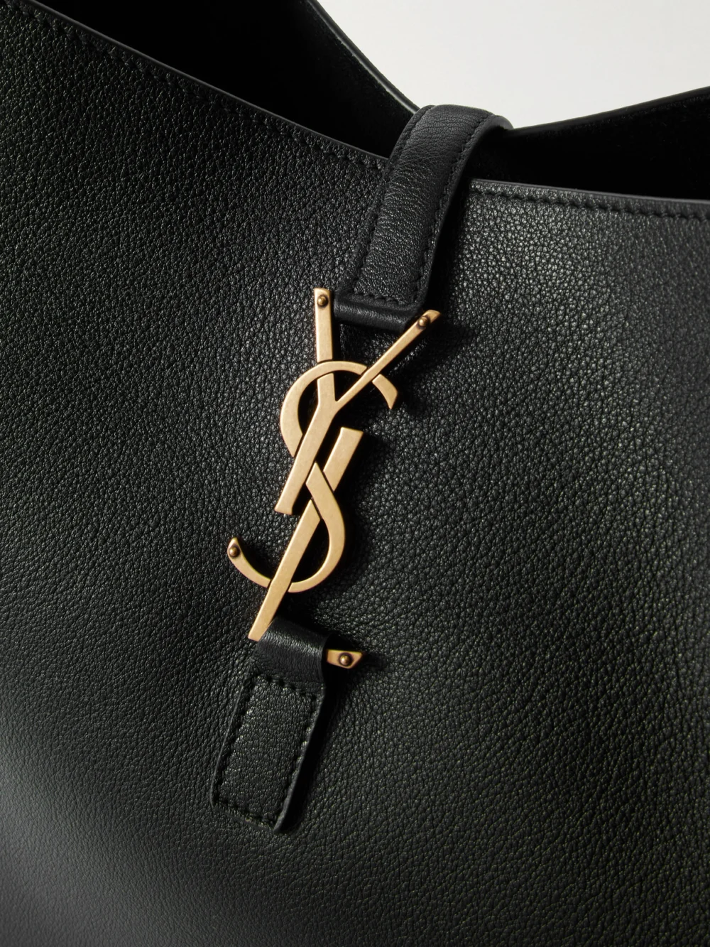 Close-up detail of the Saint Laurent Le 5 À 7 Large Leather Shoulder Bag