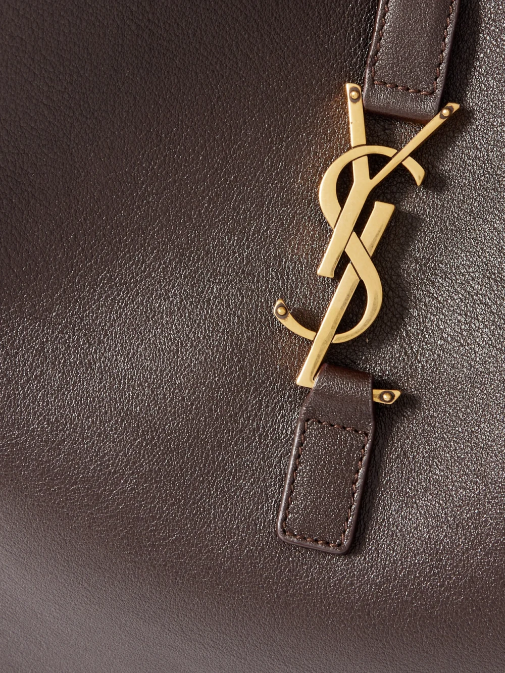 Close-up detail of the Saint Laurent Le 5 À 7 Large Leather Shoulder Bag
