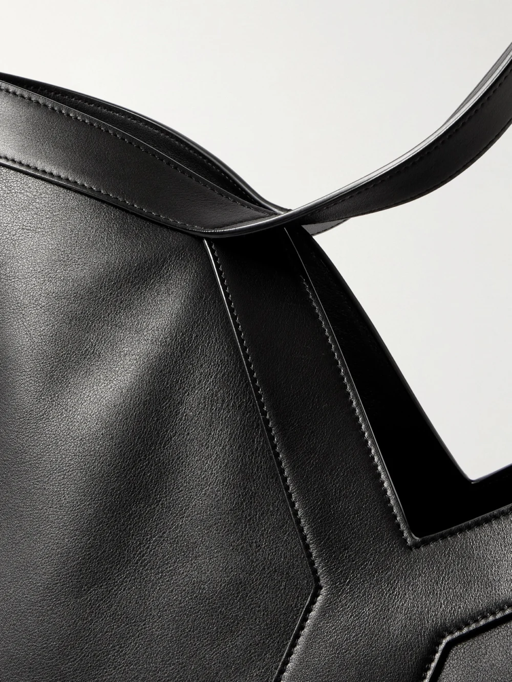 Close-up detail of the Saint Laurent Y Leather Tote