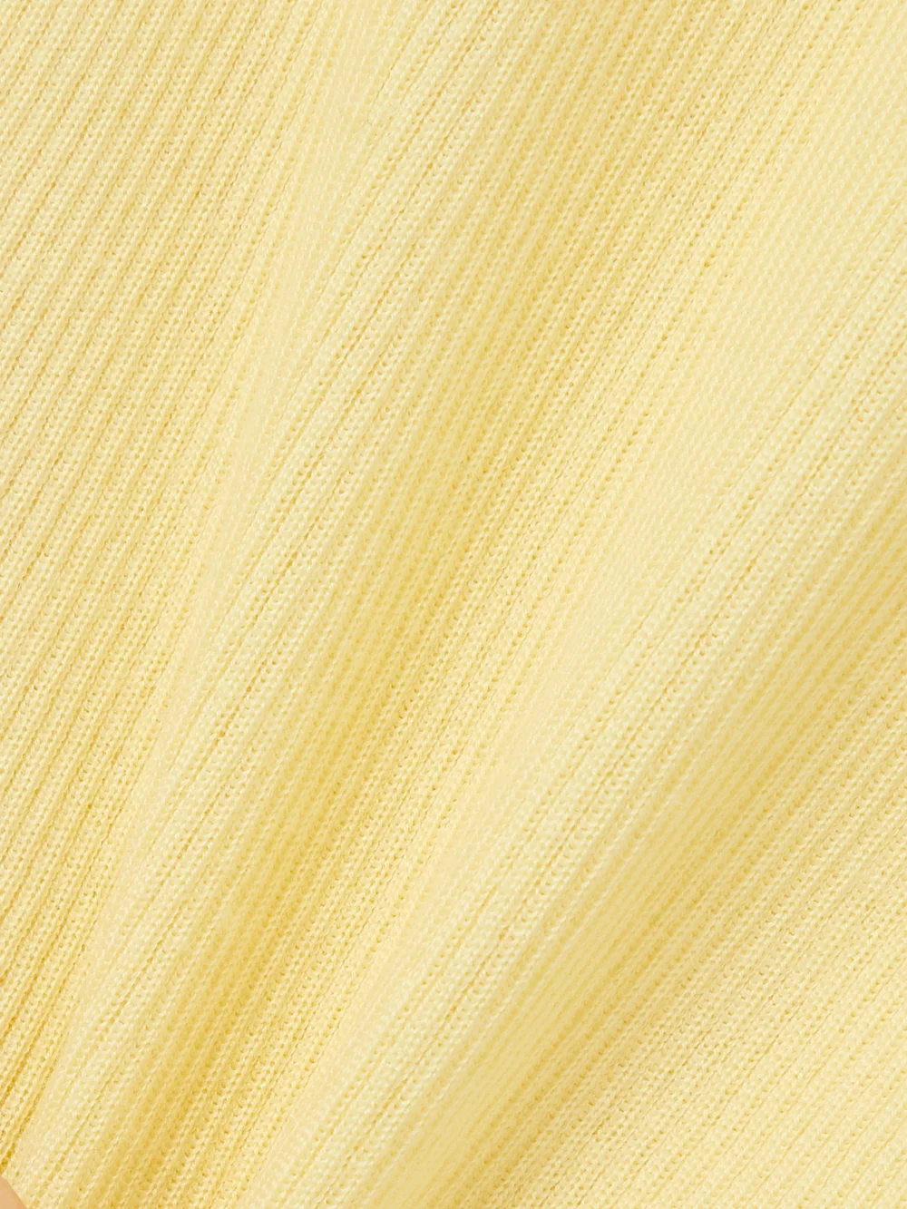 Close-up detail of the Sasuphi Ribbed Cashmere and Silk-blend Polo Shirt
