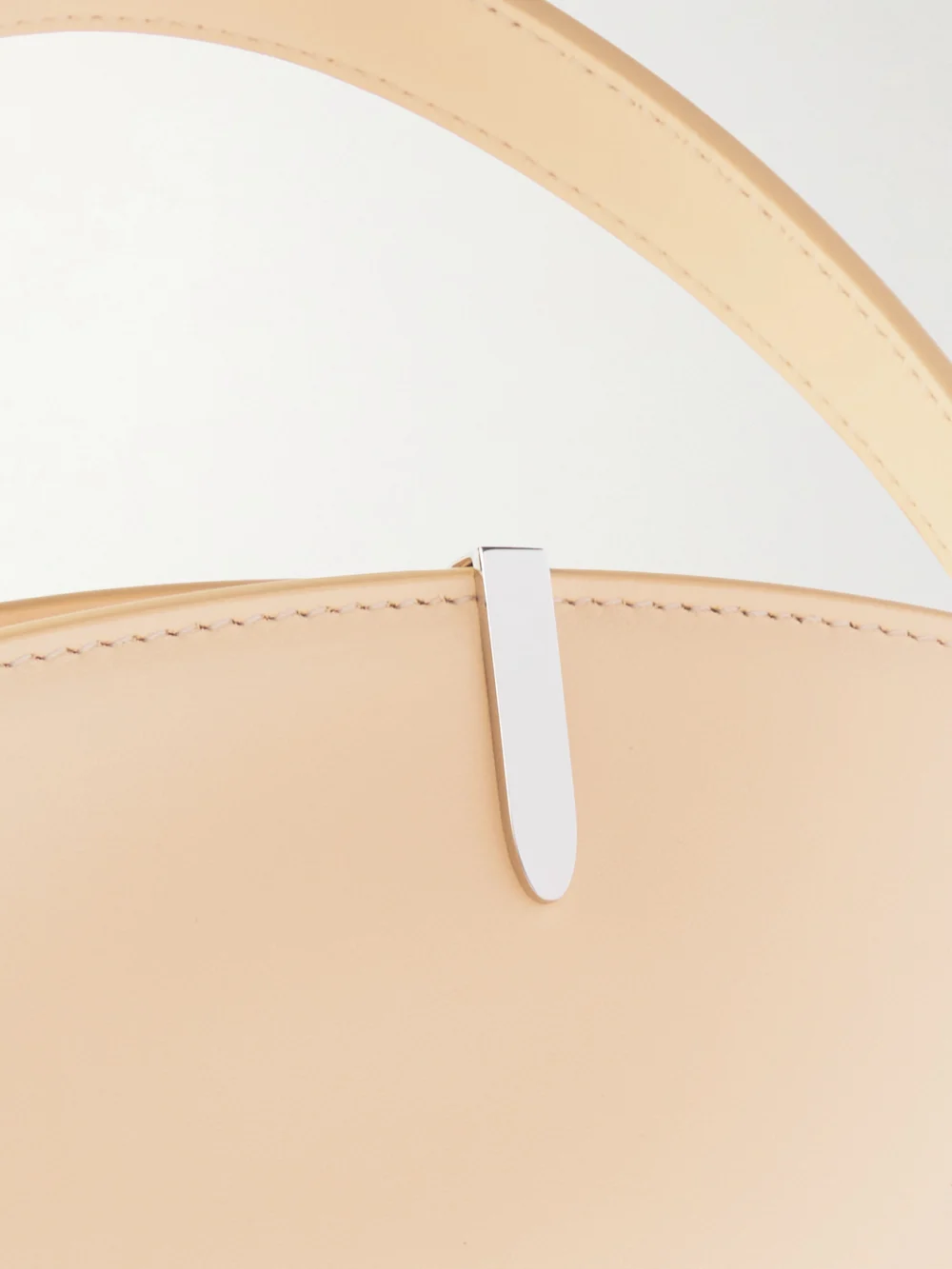 Close-up detail of the Savette Florence 25 Leather Tote