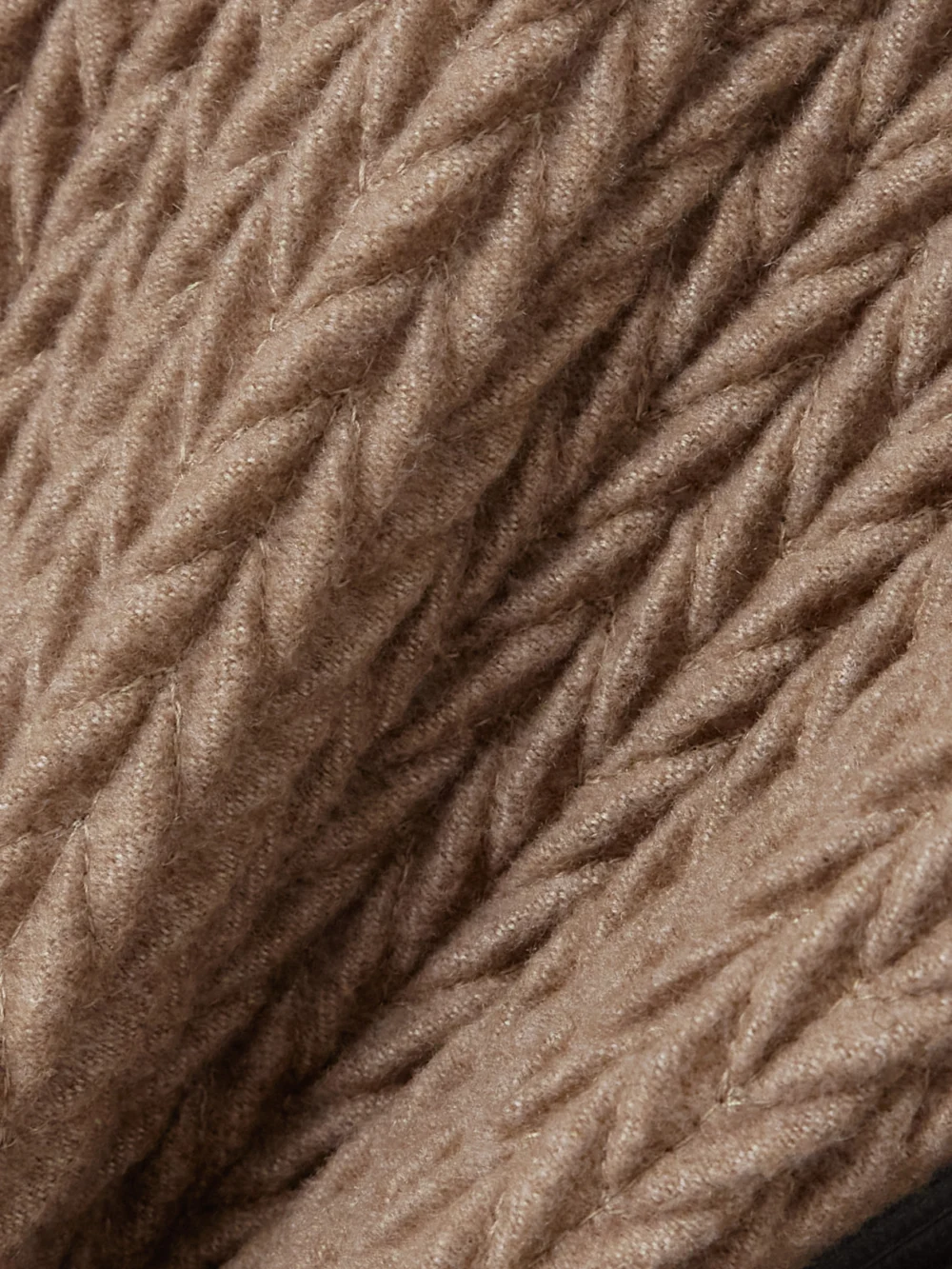 Close-up detail of the Sease Armor 2.0 Hooded Padded Cable-knit Cashmere Ski Jacket