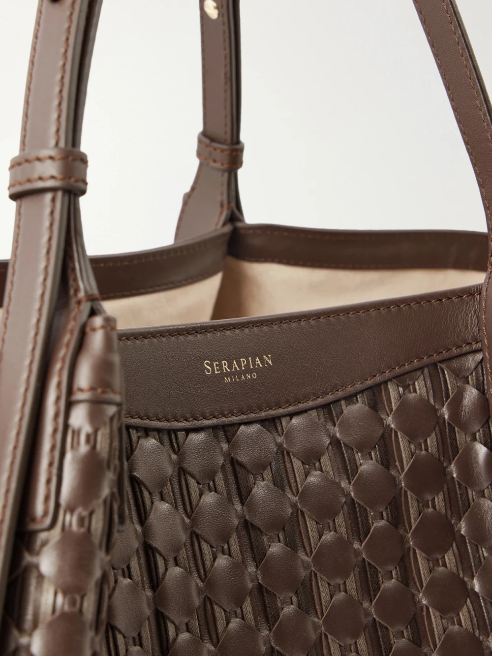 Close-up detail of the Serapian Secret Mosaico Leather Tote