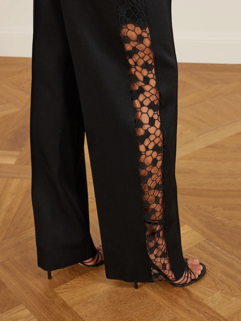 Close-up detail of the Sharon Wauchob Lace-trimmed Cotton and Silk-blend Straight-leg Pants
