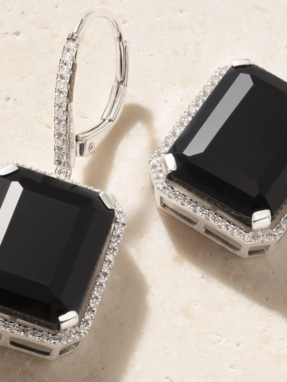 Close-up detail of the Shay 18-karat White Gold, Onyx and Diamond Earrings