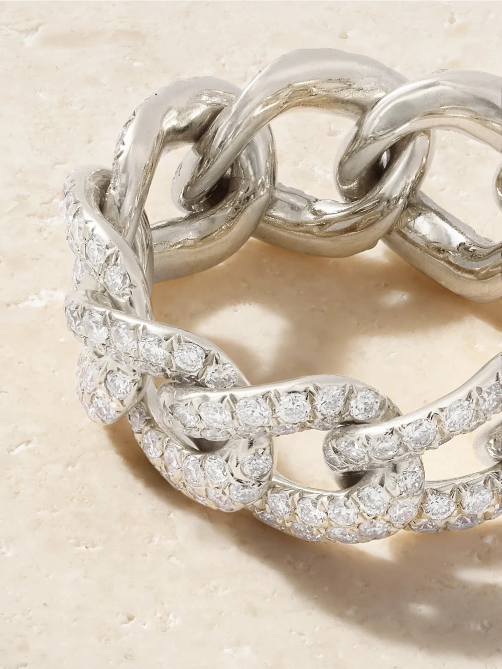 Back view of the Shay Essential Link 18-karat White Gold Diamond Ring
