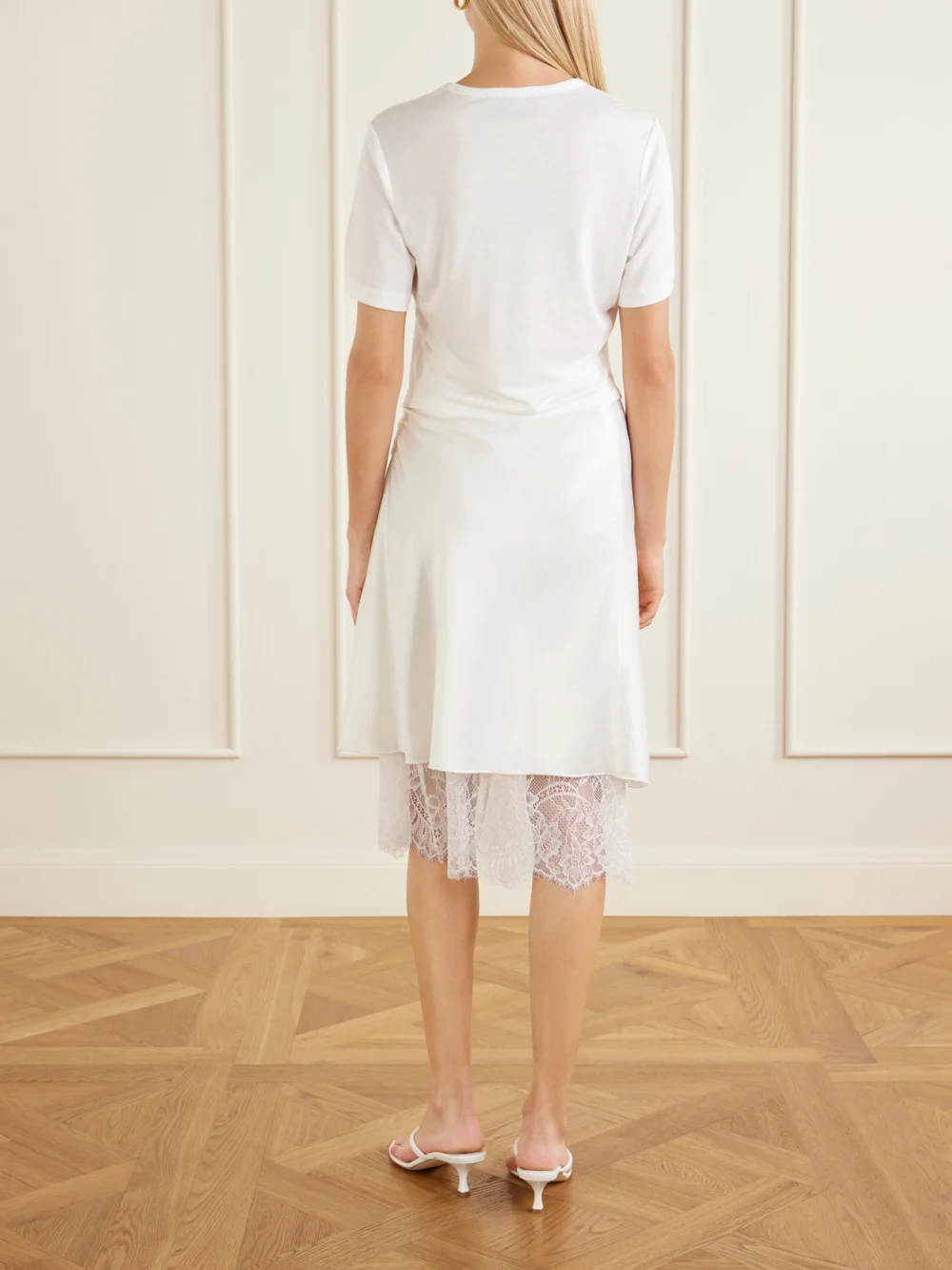 Back view of the Simone Rocha Bow-detailed Jersey T-shirt