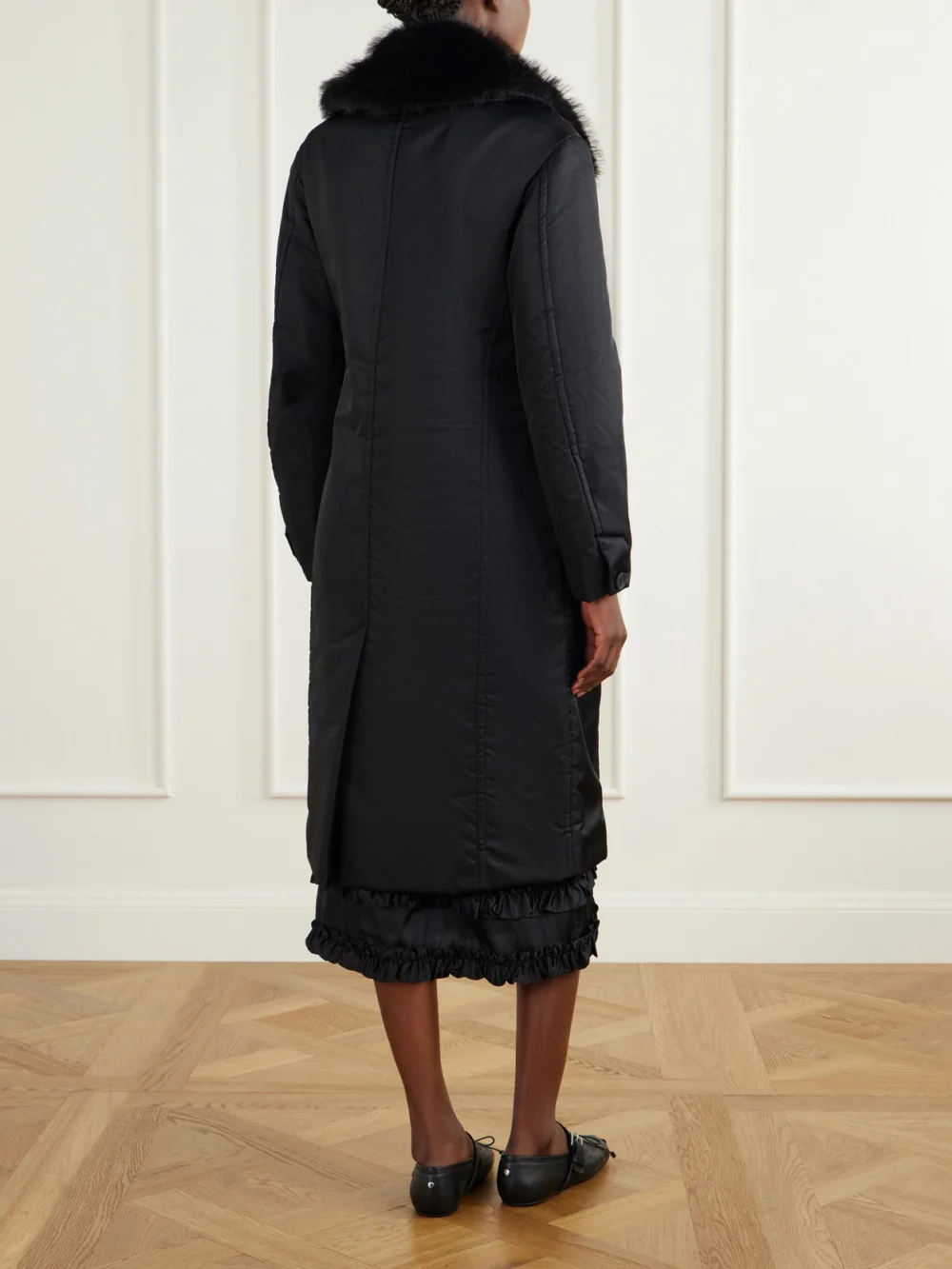 Back view of the Simone Rocha Double-breasted Plush-trimmed Shell Coat