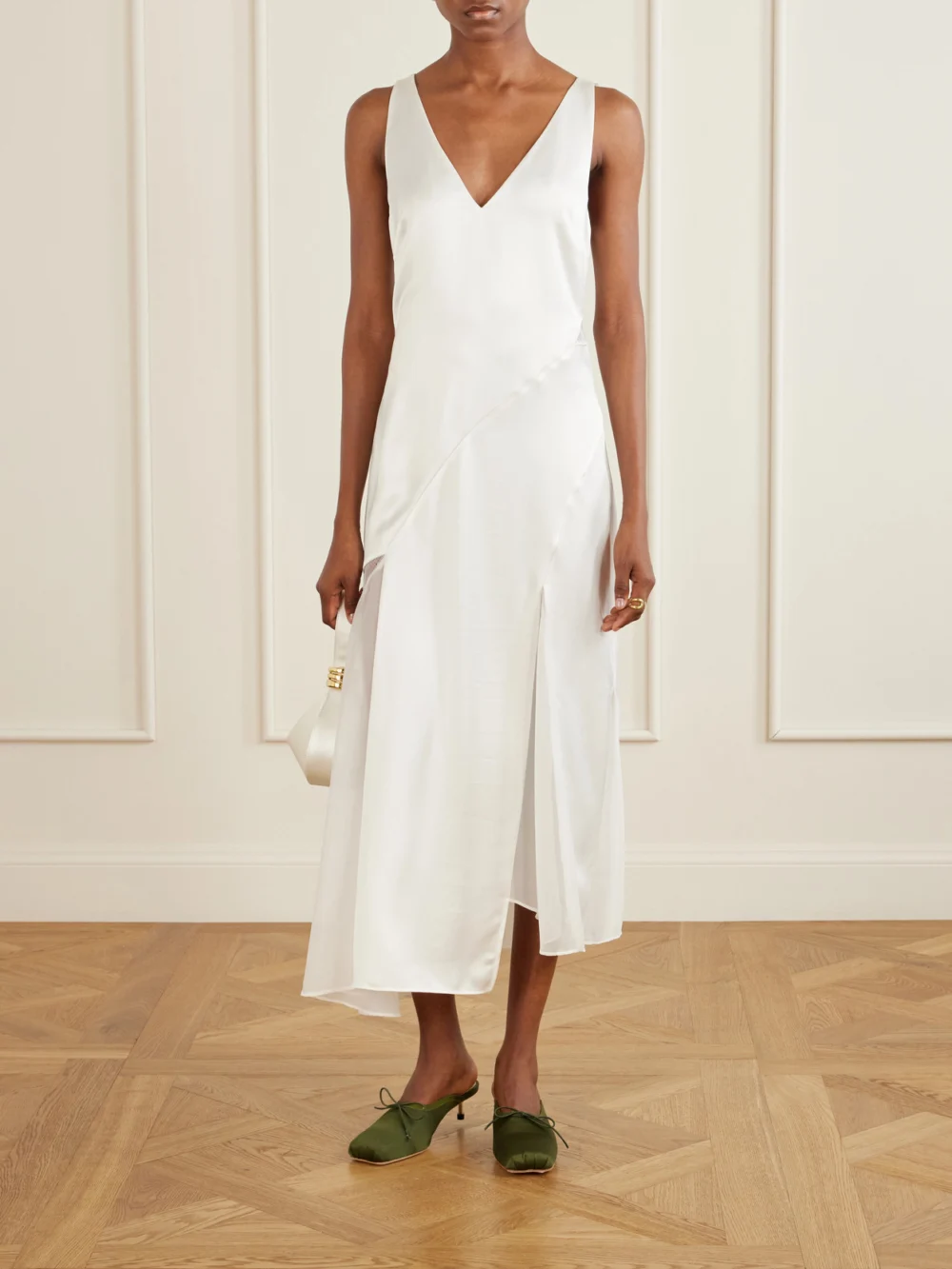 Simone Rocha Pointe Bow-detailed Satin Pumps, styled view