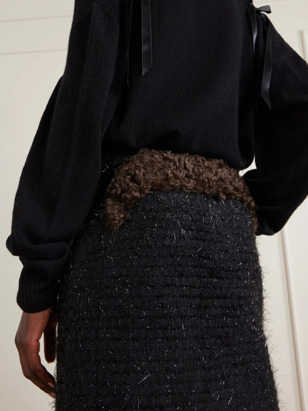 Close-up detail of the Simone Rocha Shearling-trimmed Metallic-tweed Midi Skirt