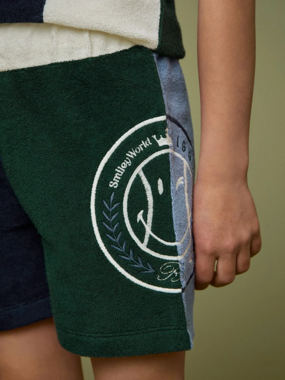 Smiley Smiley Blue 9-13 yrs Smileyworld | Towelling Shorts, view 4