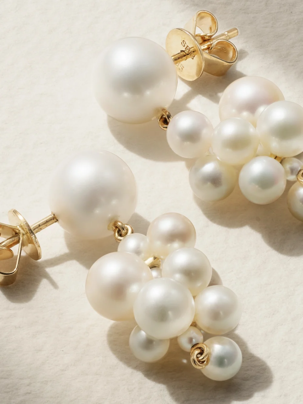 Close-up detail of the Sophie Bille Brahe Botticelli 14-karat Gold Pearl Earrings