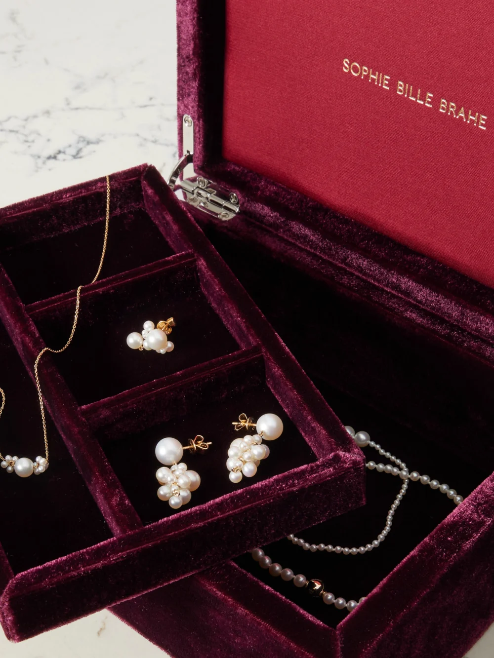 Close-up detail of the Sophie Bille Brahe Trésor Grande Velvet Jewelry Box