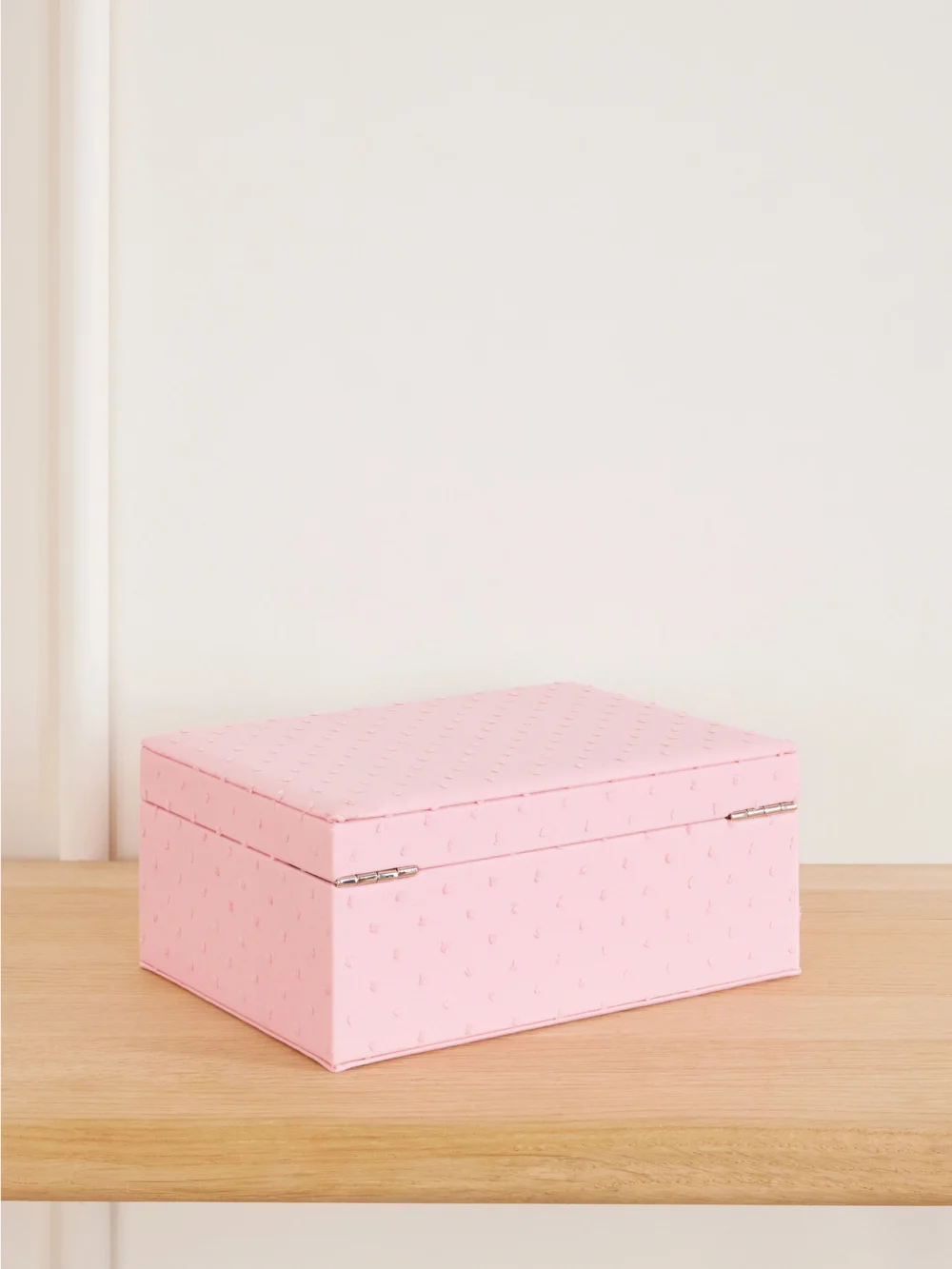 Back view of the Sophie Bille Brahe Trésor Organic Cotton Jewelry Box
