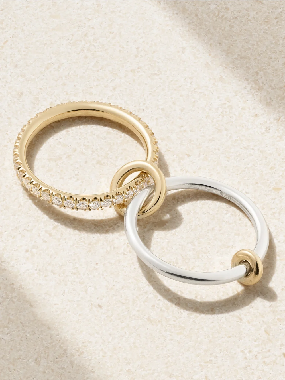 Back view of the Spinelli Kilcollin Emi Set of Two 18-karat Gold and Sterling Silver Diamond Rings