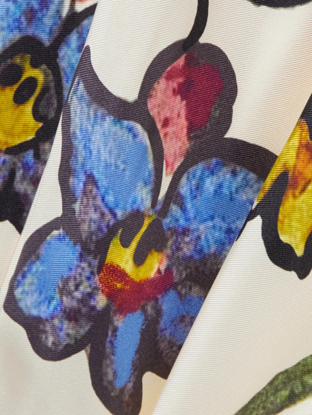 Close-up detail of the S.S. Daley Willow Floral-print Silk-twill Maxi Dress