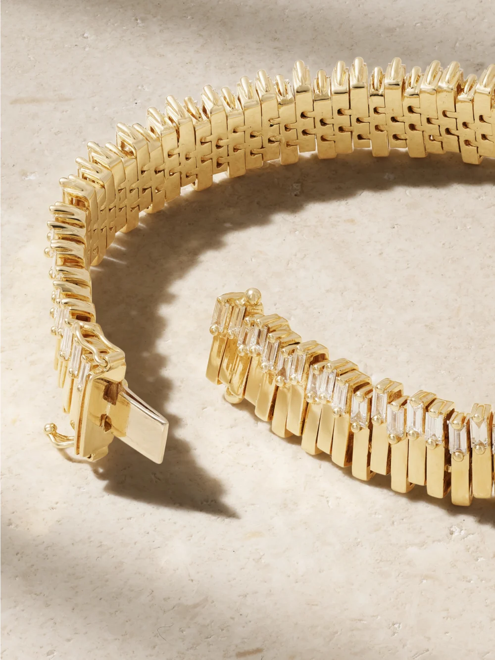 Back view of the Suzanne Kalan 18-karat Gold Diamond Tennis Bracelet