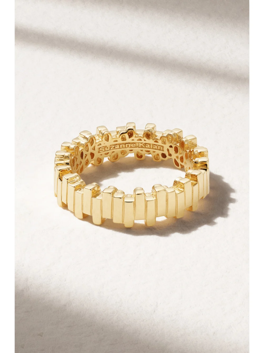 Back view of the Suzanne Kalan 18-karat Gold Ring