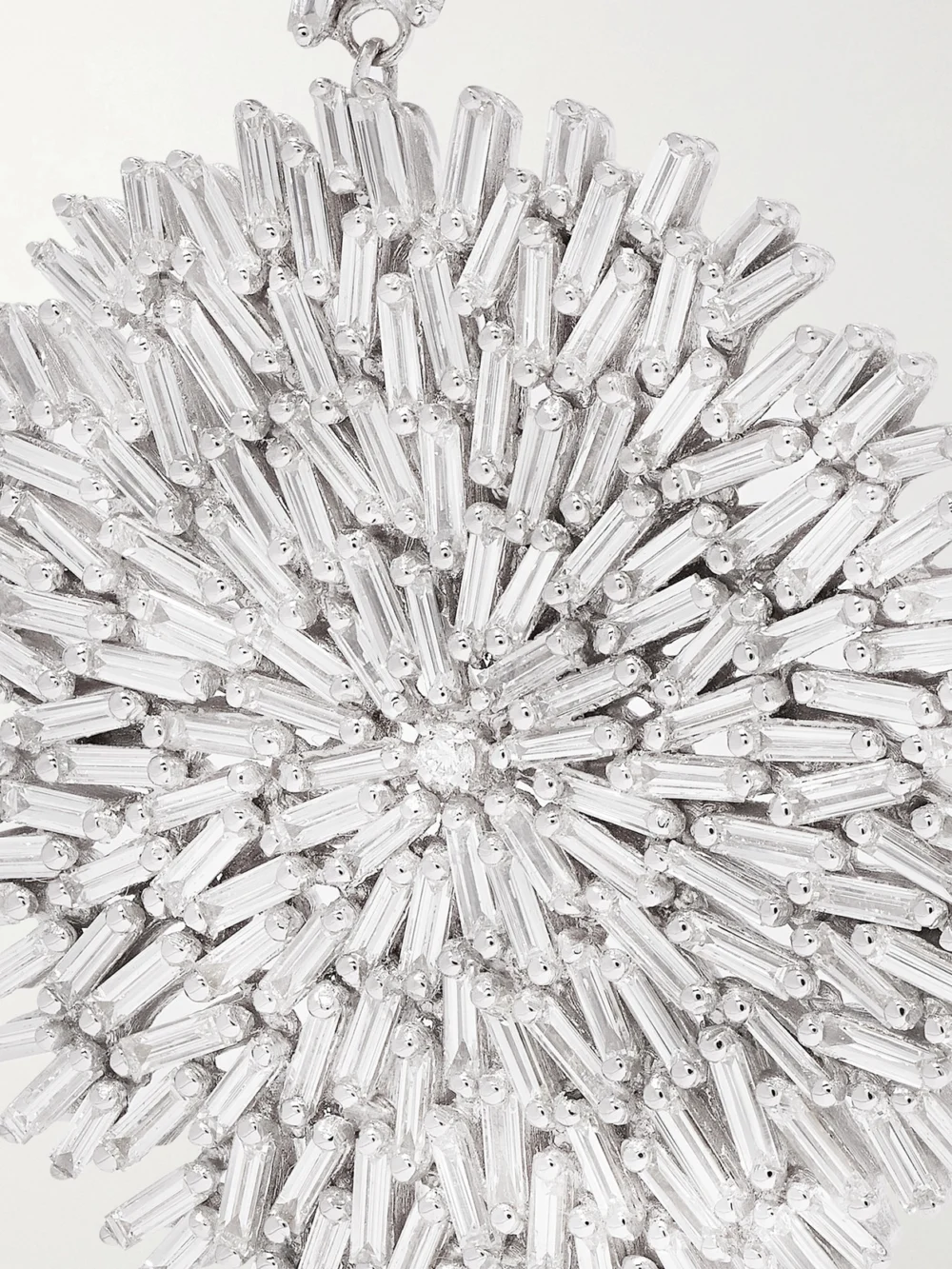 Close-up detail of the Suzanne Kalan 18-karat White Gold Diamond Earrings