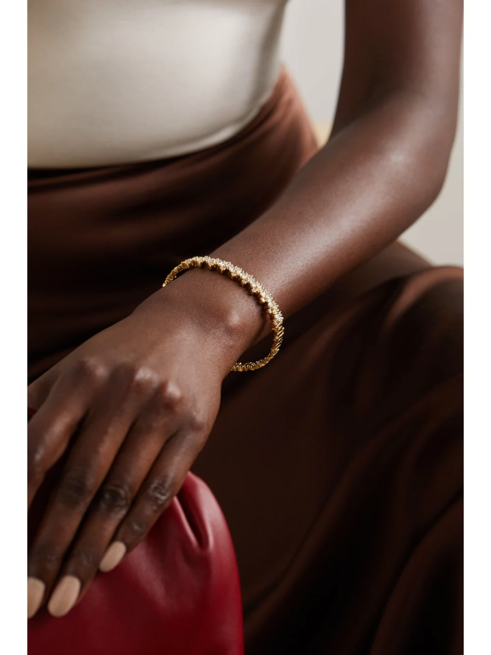 Suzanne Kalan Shimmer 18-karat Gold Diamond Bracelet, styled view