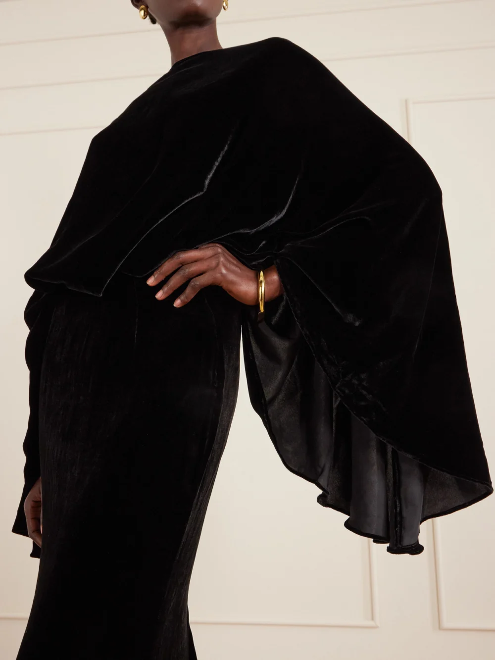 Close-up detail of the Taller Marmo Musidora Velvet Gown