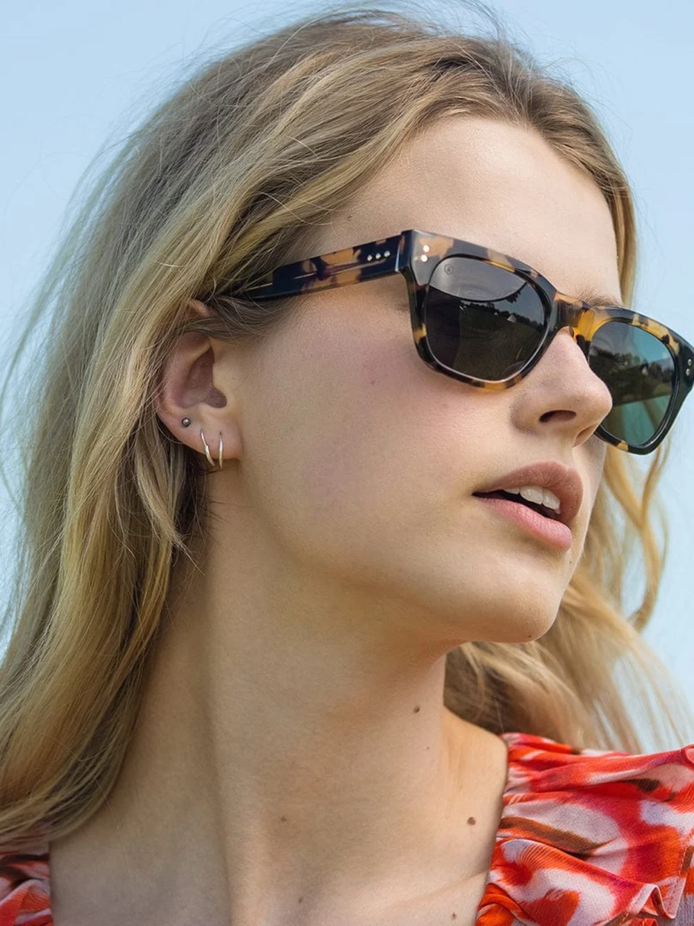 Taylor Morris James Sunglasses in Green Tortoise / Green, view 2