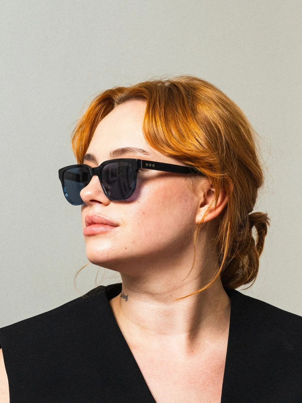 Taylor Morris Windsor Sunglasses in Blue Tort / Blue, view 5