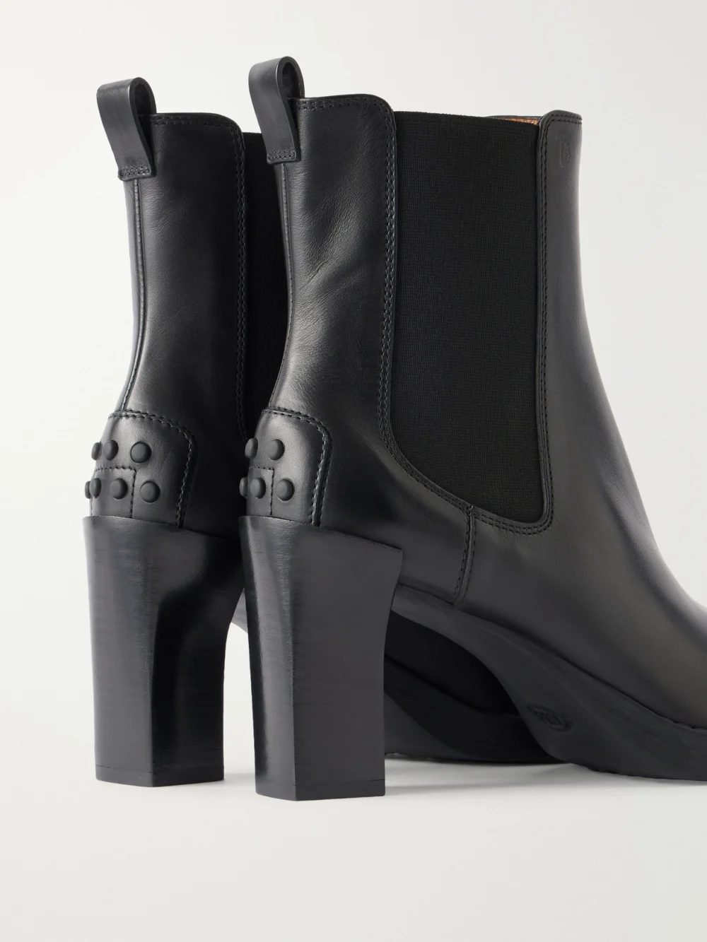 Close-up detail of the Tod's Tronchetto Elastico 80 Leather Ankle Boots