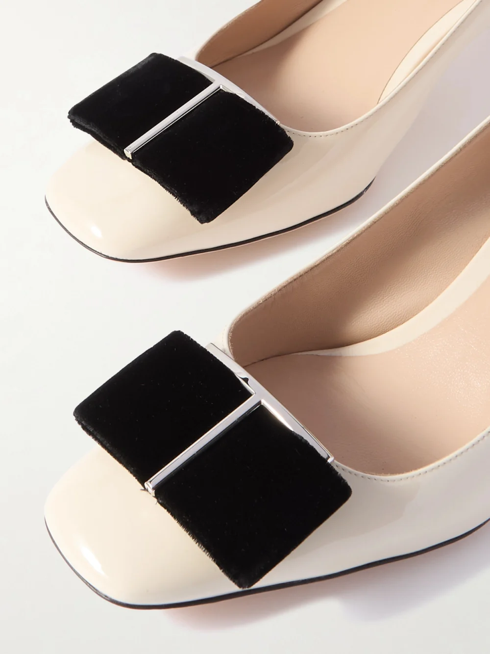 Close-up detail of the Tom Ford Audrey Embellished Velvet-trimmed Patent-leather Pumps