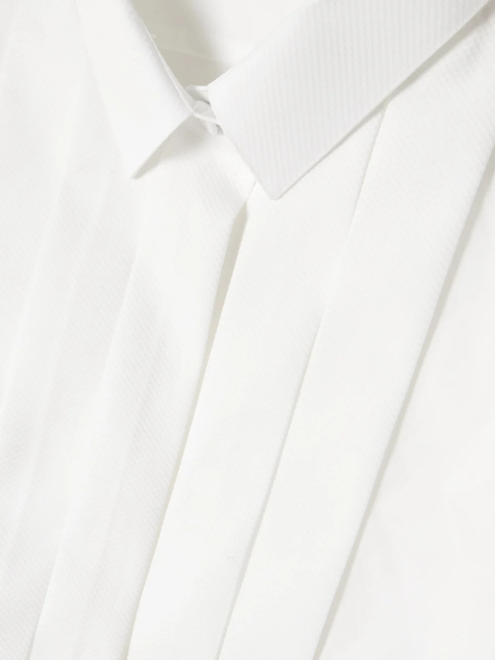 Close-up detail of the Tom Ford Pleated Cotton-voile Shirt