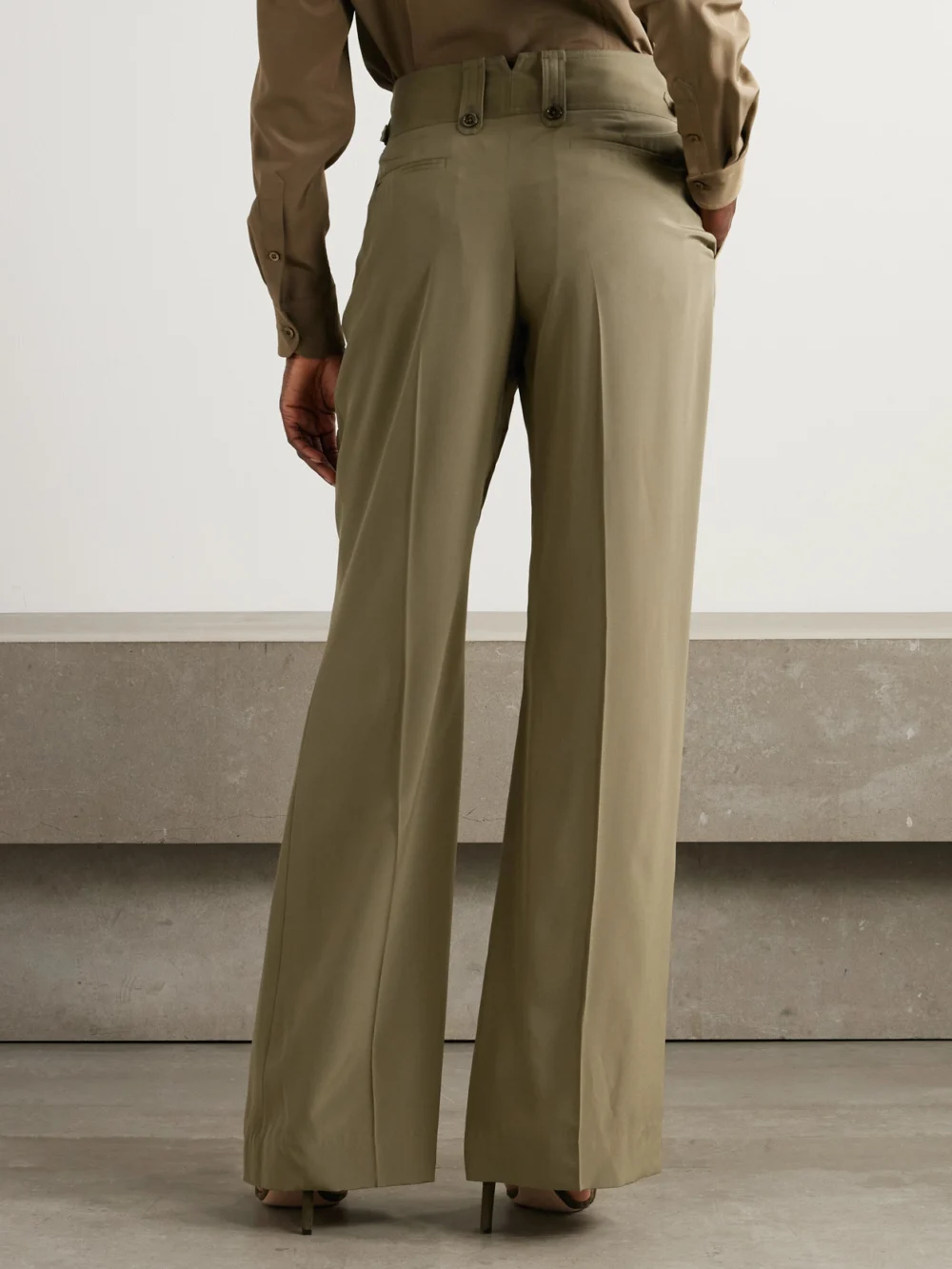 Back view of the Tom Ford Pleated Silk Crepe De Chine Straight-leg Pants
