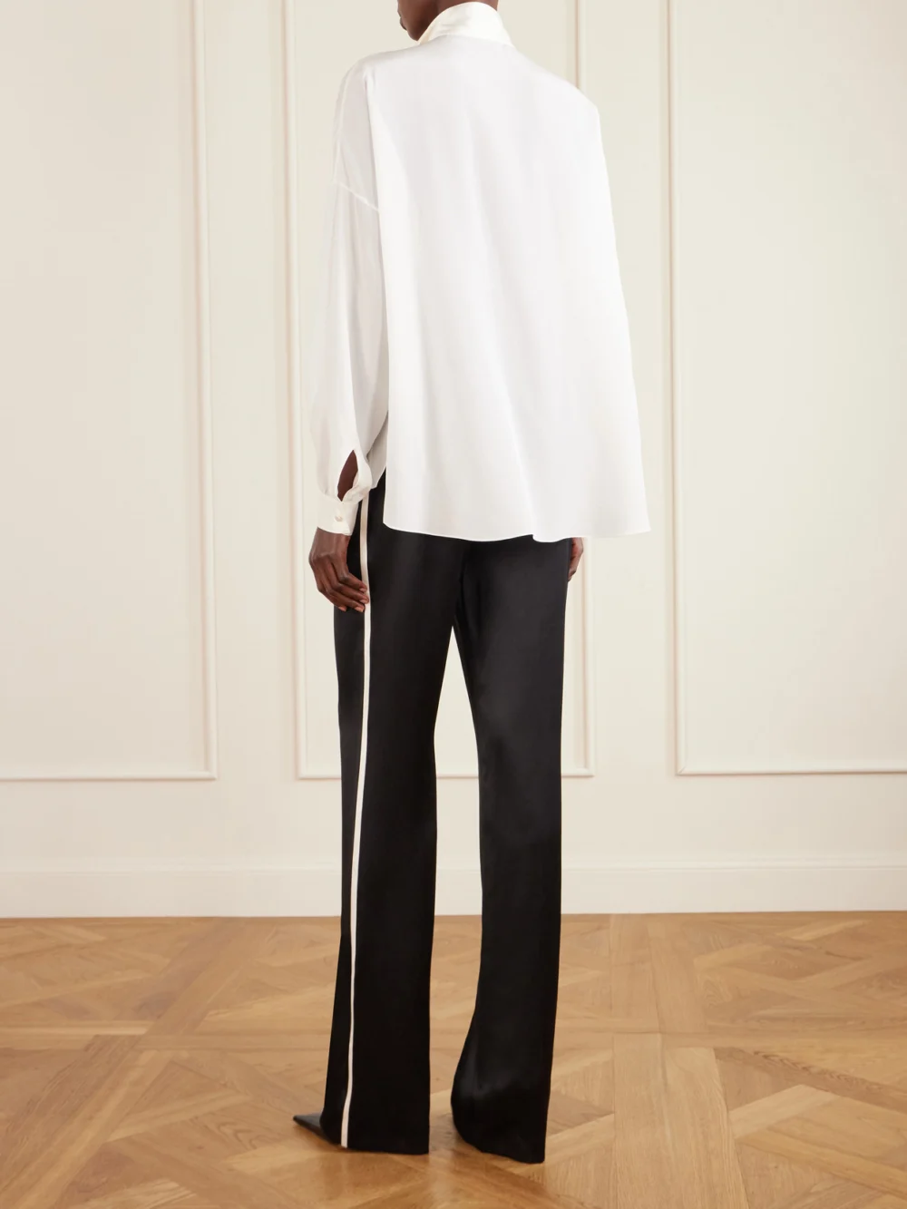 Back view of the Tom Ford Pussy-bow Satin-trimmed Silk Crepe De Chine Blouse