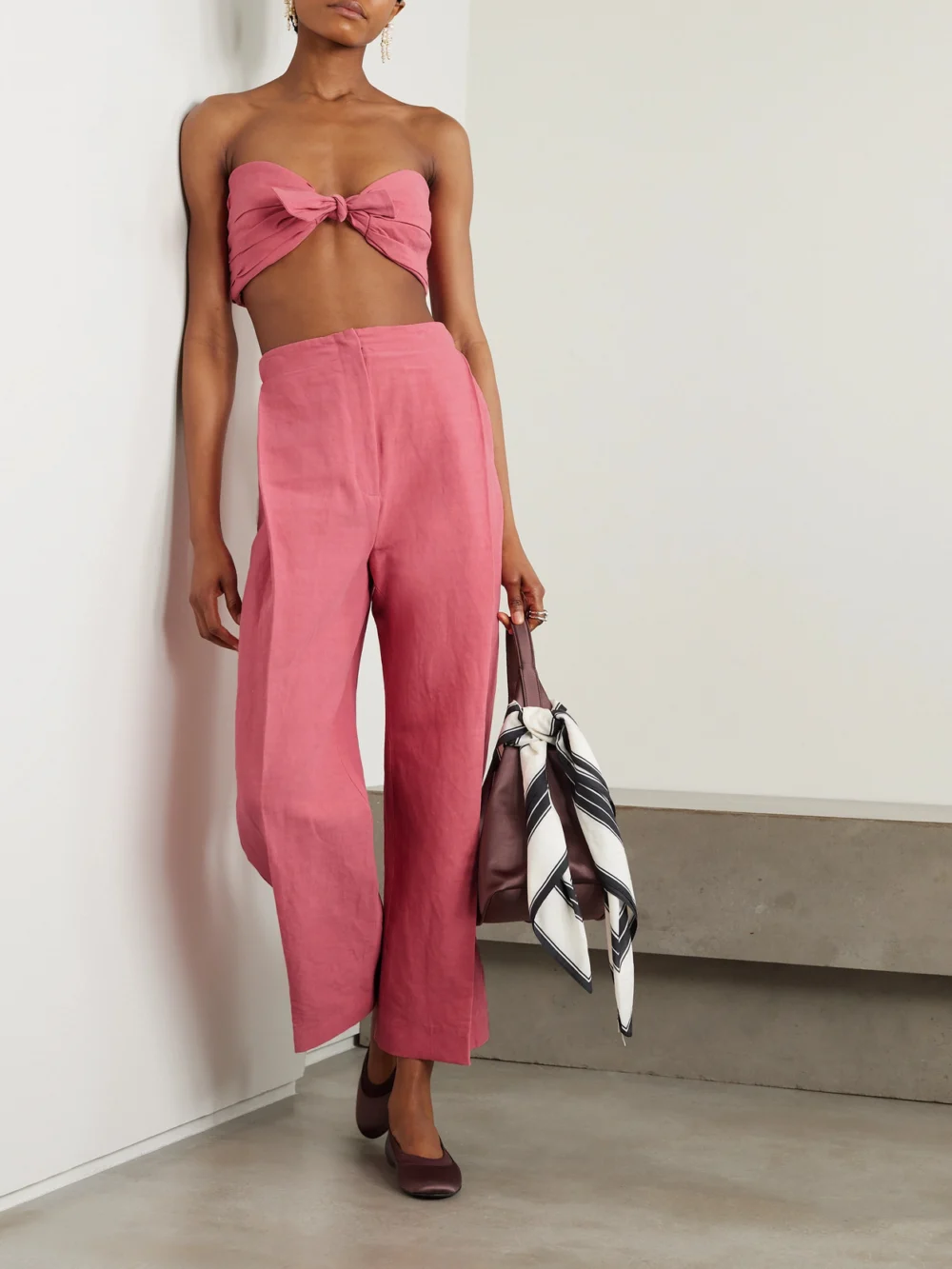 Tove Awa Cropped Tie-front Gathered Stretch Linen and Cotton-blend Top, worn by a model