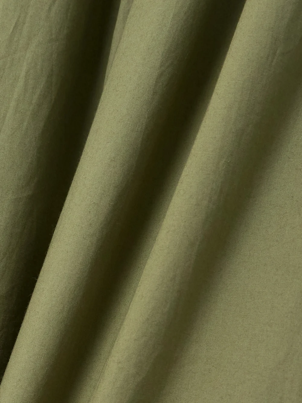 Close-up detail of the Ulla Johnson Isadora Tiered Lace-trimmed Cotton-poplin Midi Dress