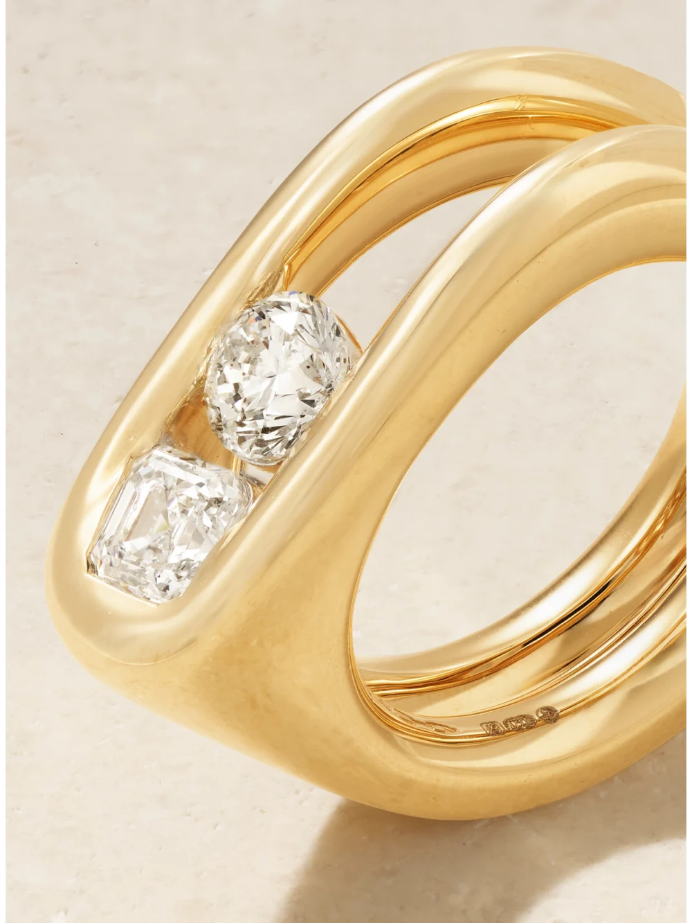 Close-up detail of the Uniform Object Impact 18-karat Gold Diamond Ring