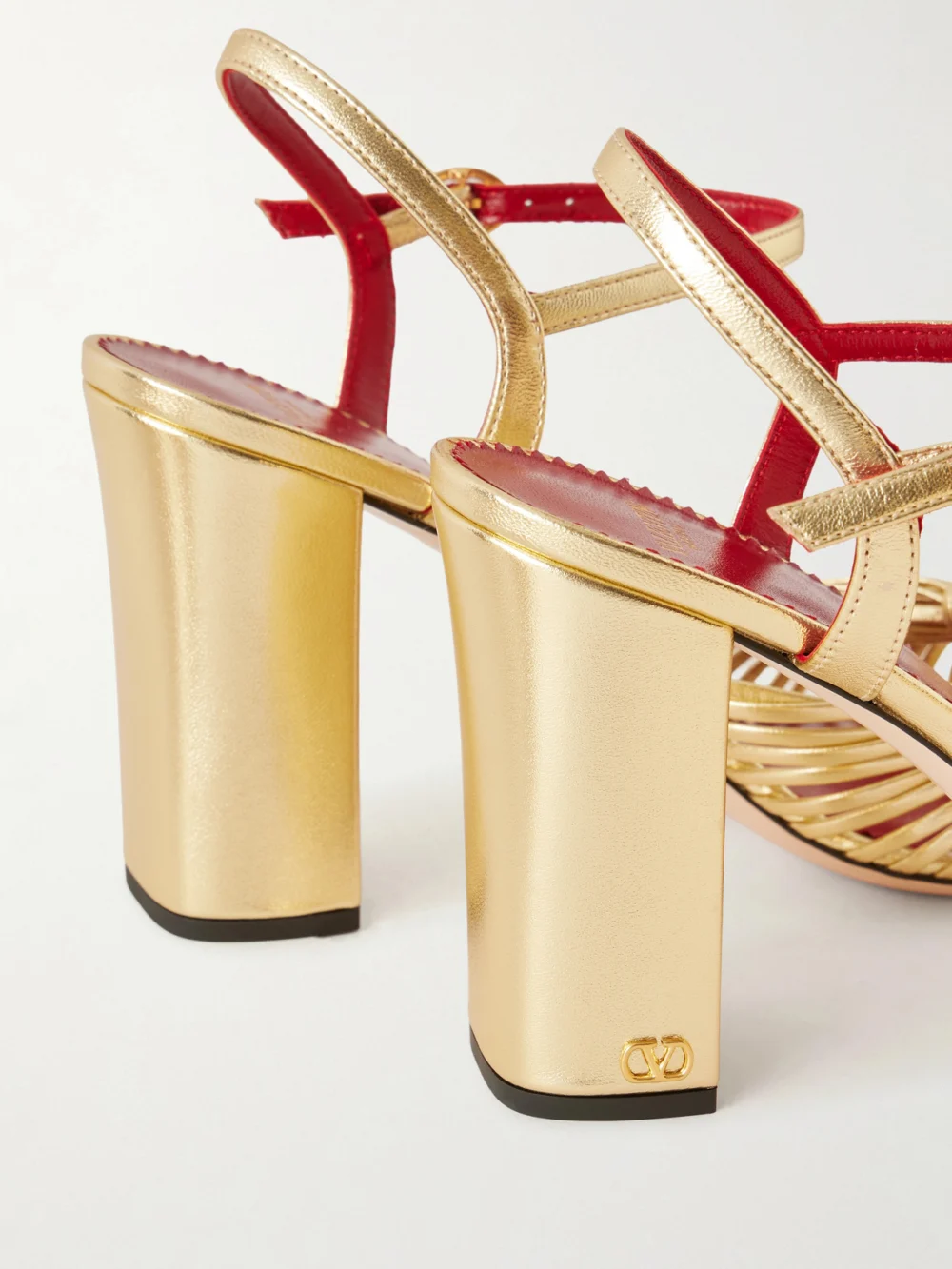 Close-up detail of the Valentino Garavani Annet 90 Knotted Metallic Leather Sandals