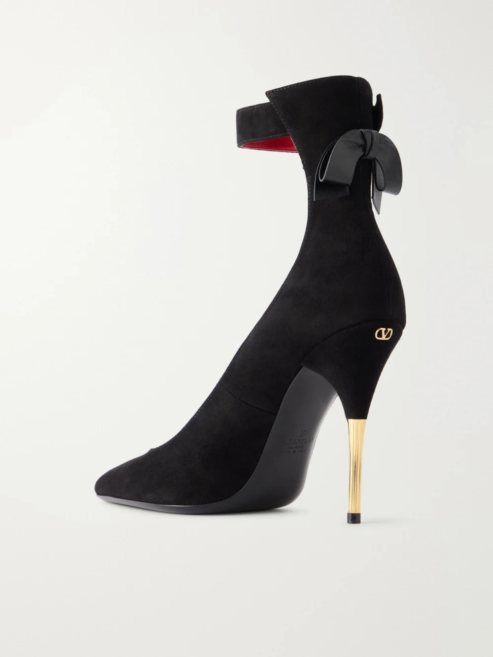 Back view of the Valentino Garavani Fatale 105 Bow-detailed Suede Pumps