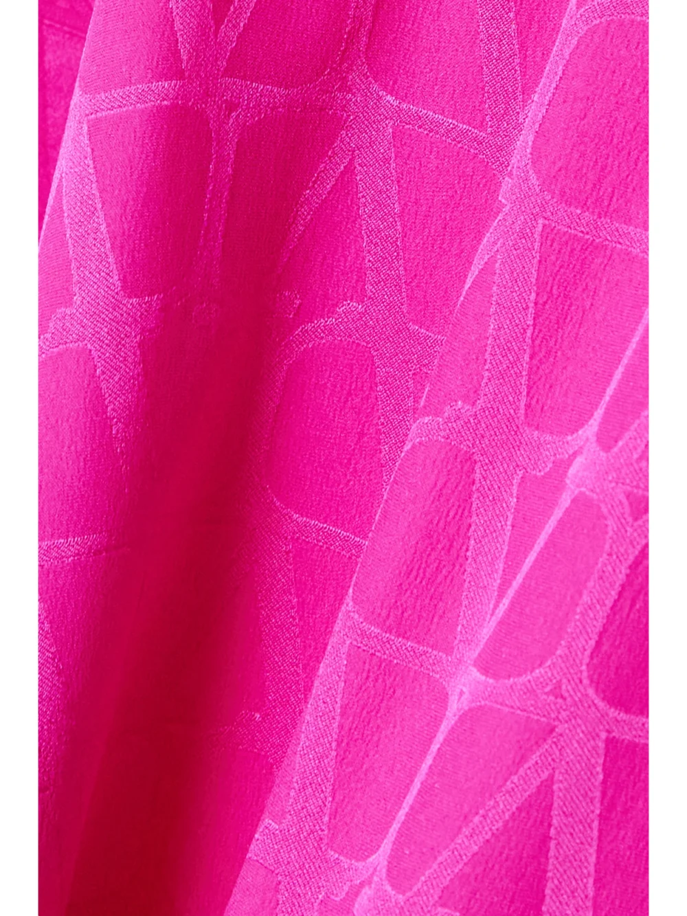 Close-up detail of the Valentino Garavani Feather-trimmed Silk-jacquard Shirt