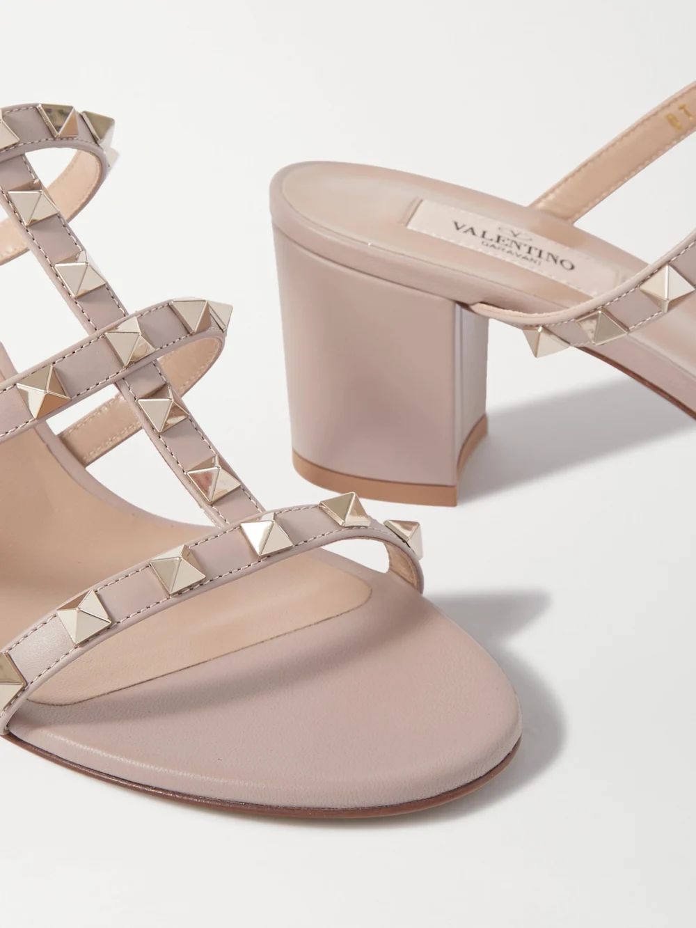 Close-up detail of the Valentino Garavani Rockstud 60 Leather Mules