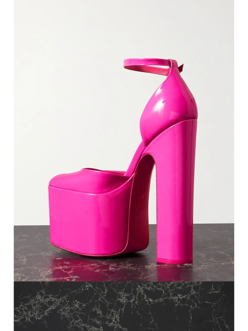 Back view of the Valentino Garavani Valentino Garavani Discobox 180 Patent-leather Platform Pumps