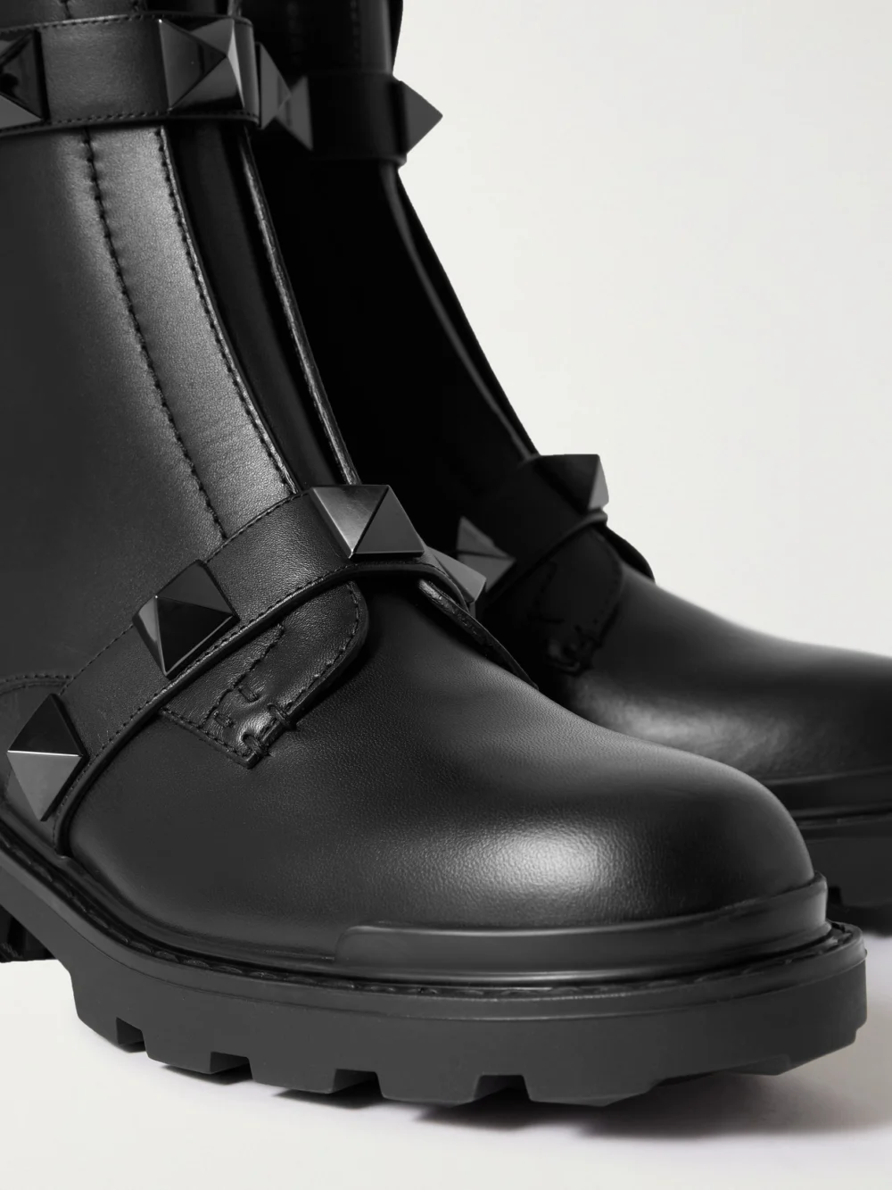 Close-up detail of the Valentino Garavani Valentino Garavani Roman Stud Leather Ankle Boots