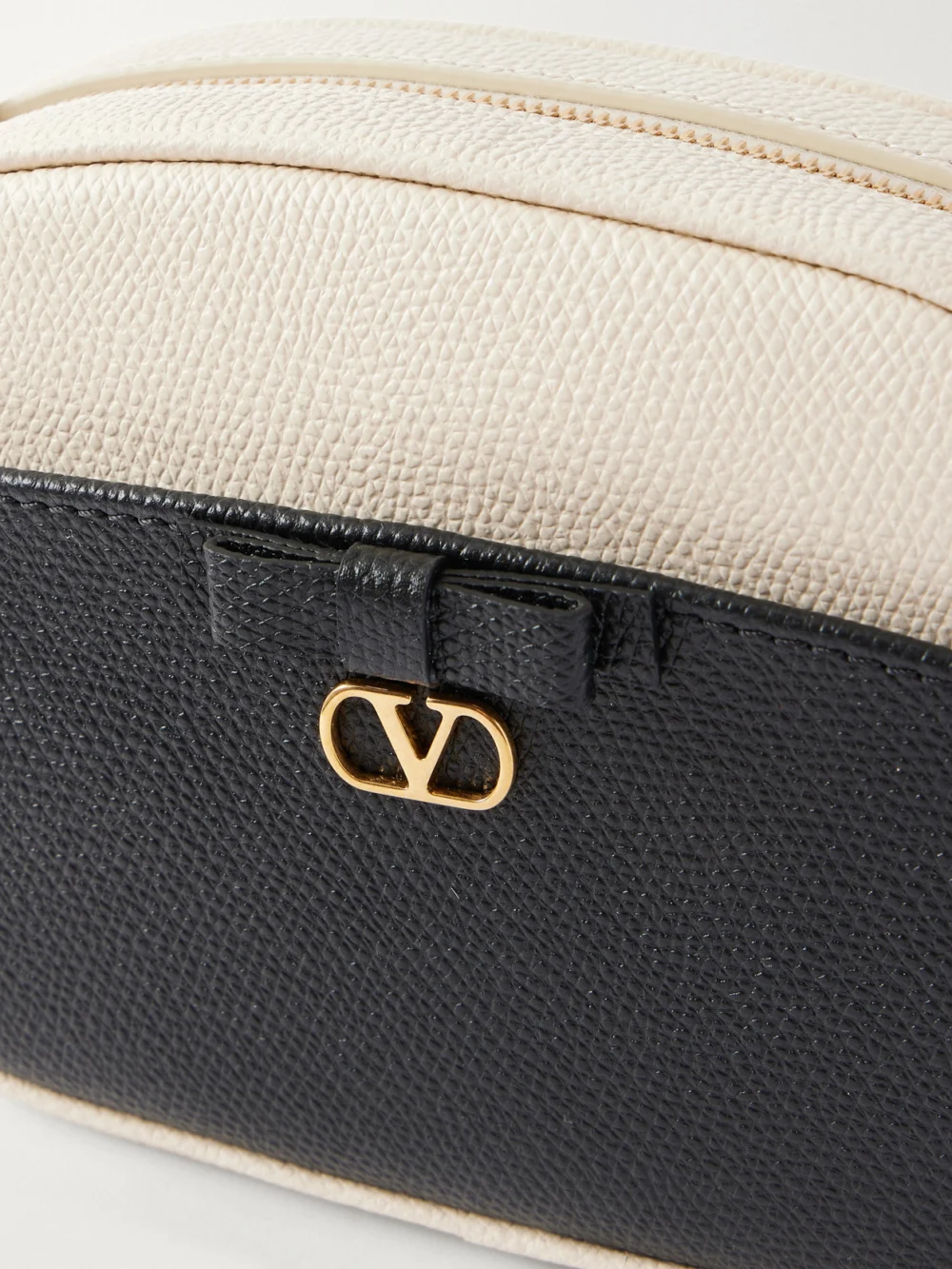 Close-up detail of the Valentino Garavani Veecolor Mini Textured-leather Shoulder Bag