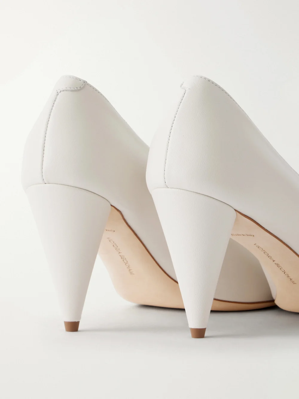 Close-up detail of the Victoria Beckham Maverick 80 Leather Pumps