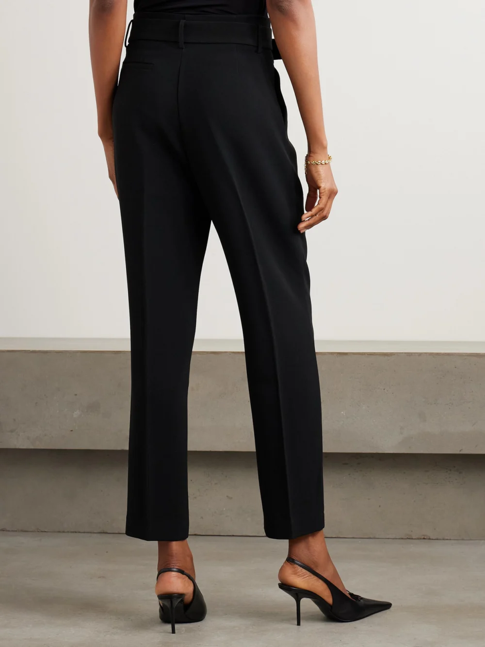 Back view of the Violante Nessi Guttuso Belted Pleated Cady Straight-leg Pants