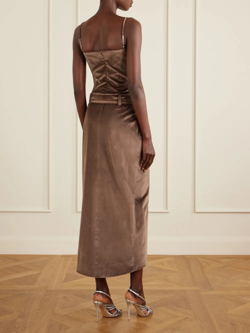 Back view of the Wiederhoeft Julie Belted Cotton-blend Velvet Gown