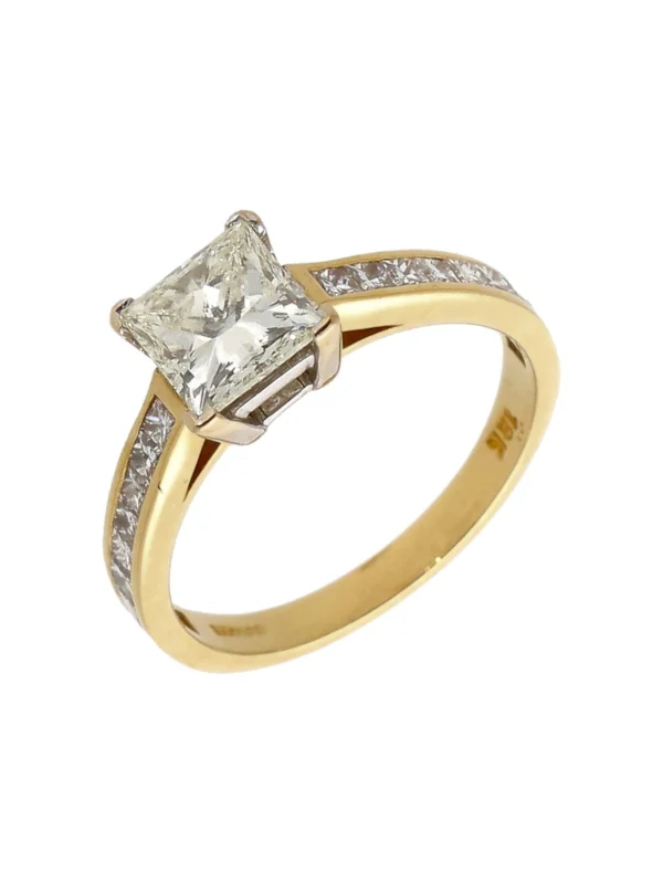 William May 18ct Gold 1.01ct Princess Cut Diamond Solitaire Ring