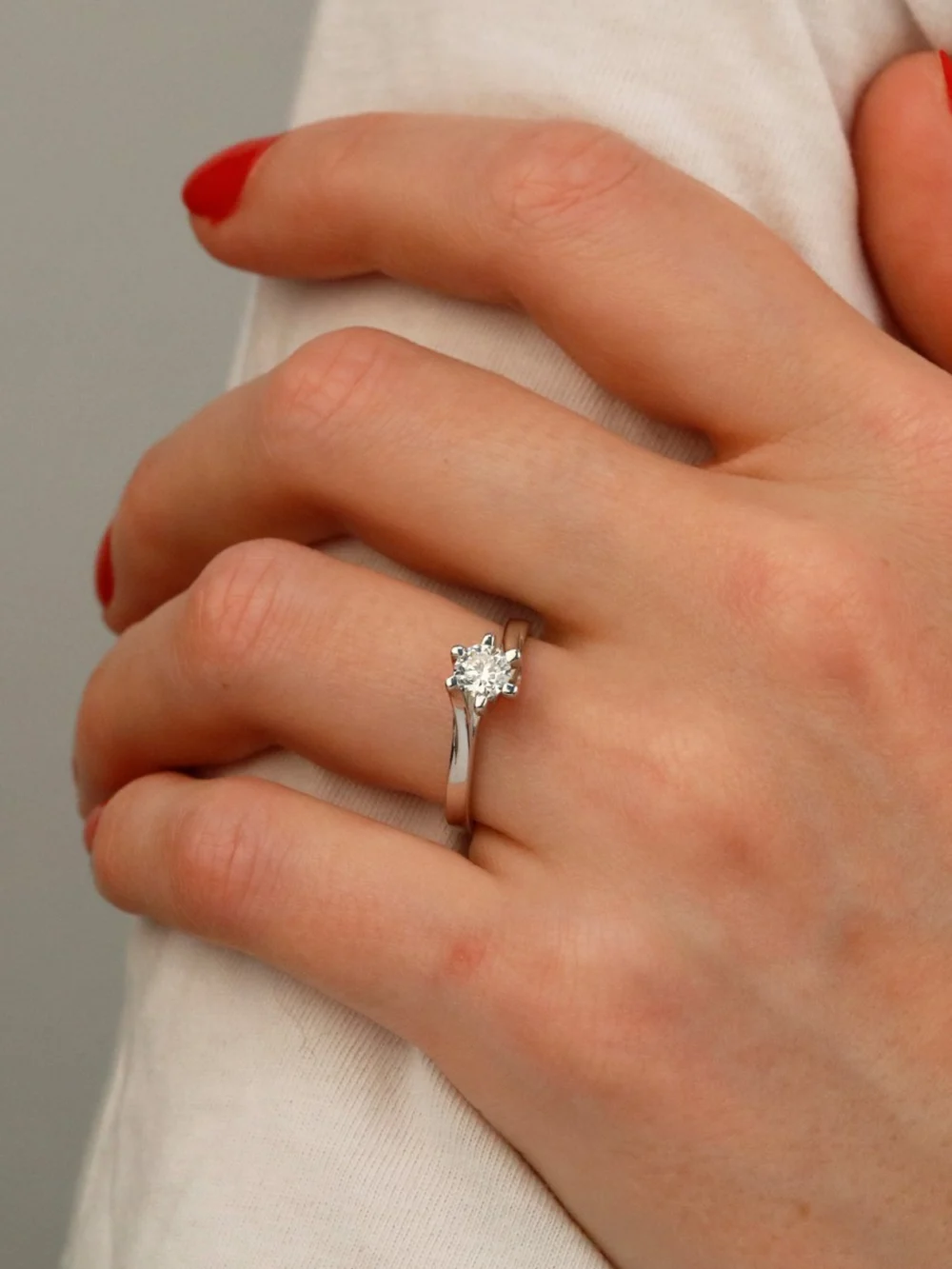 William May 18ct White Gold 0.47ct Diamond Solitaire Twist Ring, view 2