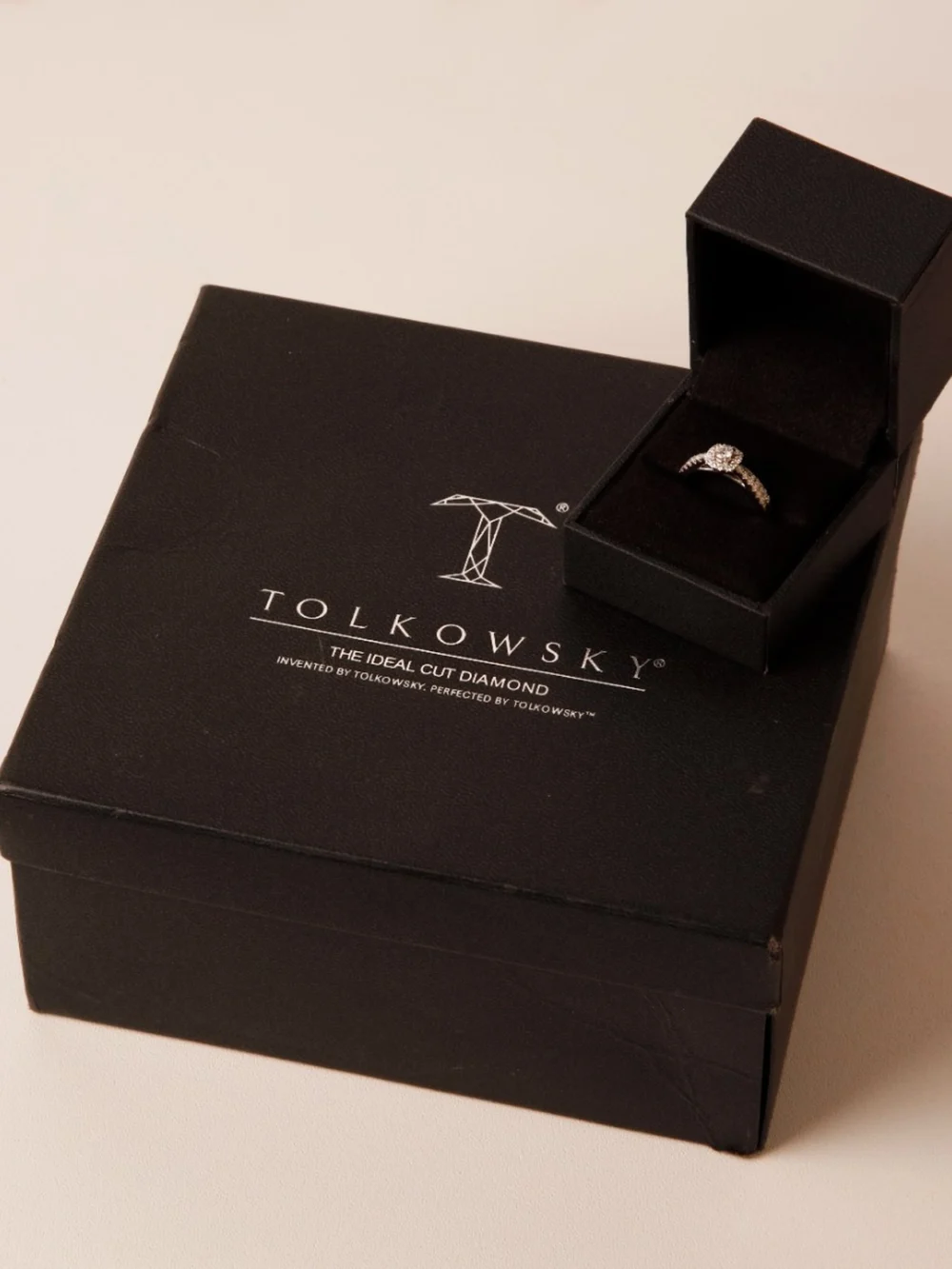 William May 18ct White Gold 0.50ct Diamond Bridal Ring Set, view 2