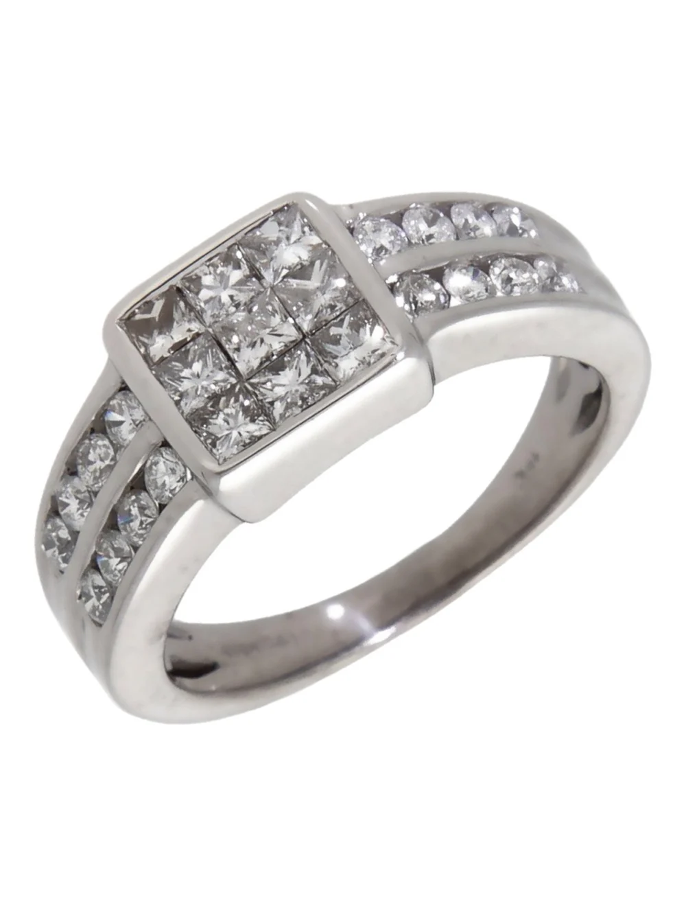 William May 18ct White Gold 0.75ct Mixed Cut Diamond Dress Ring