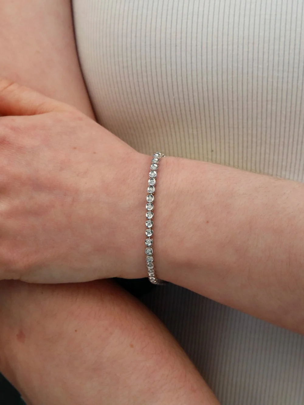 William May 18ct White Gold 1.00ct Diamond Tennis Bracelet, view 2